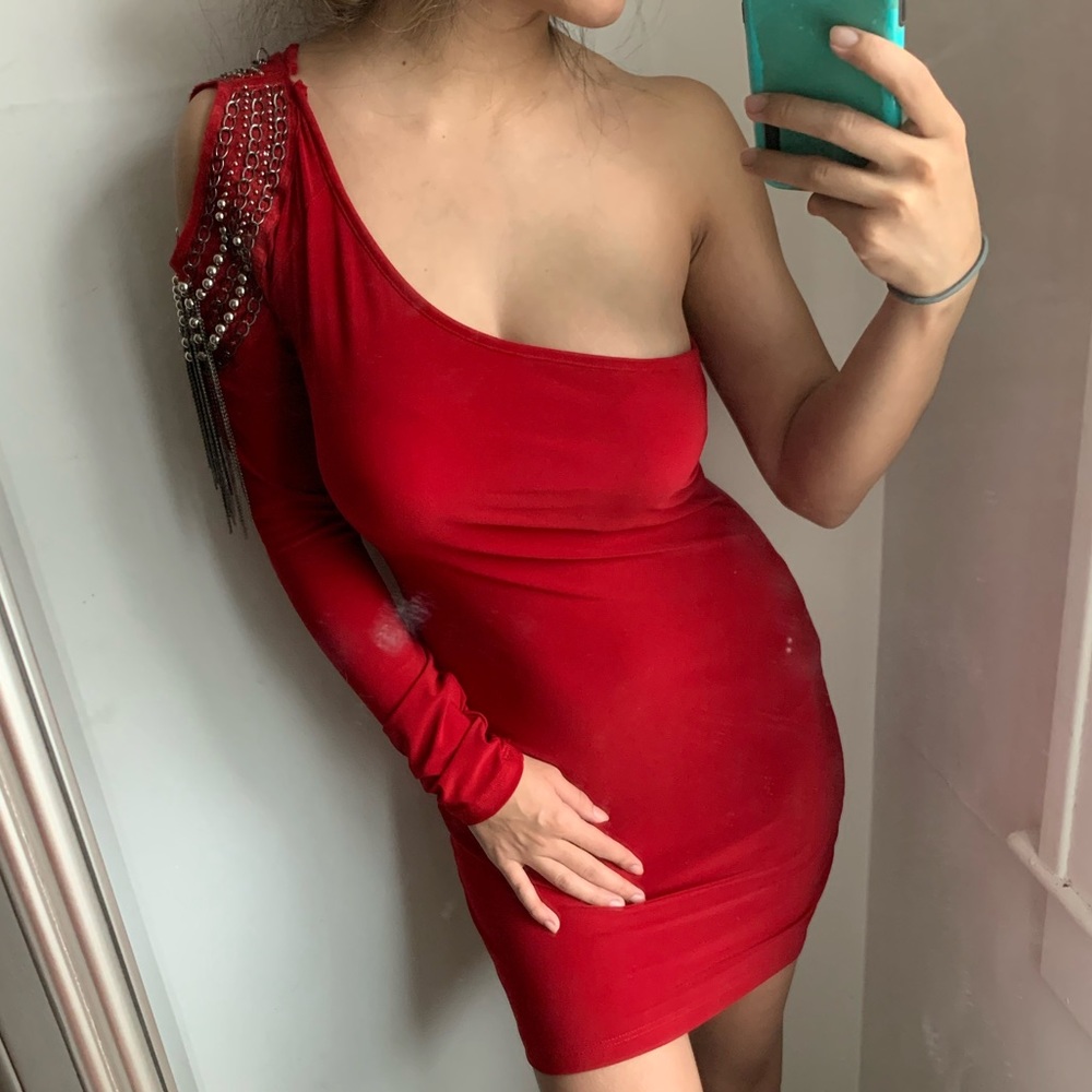 Red sexy off shoulder embroidered dress